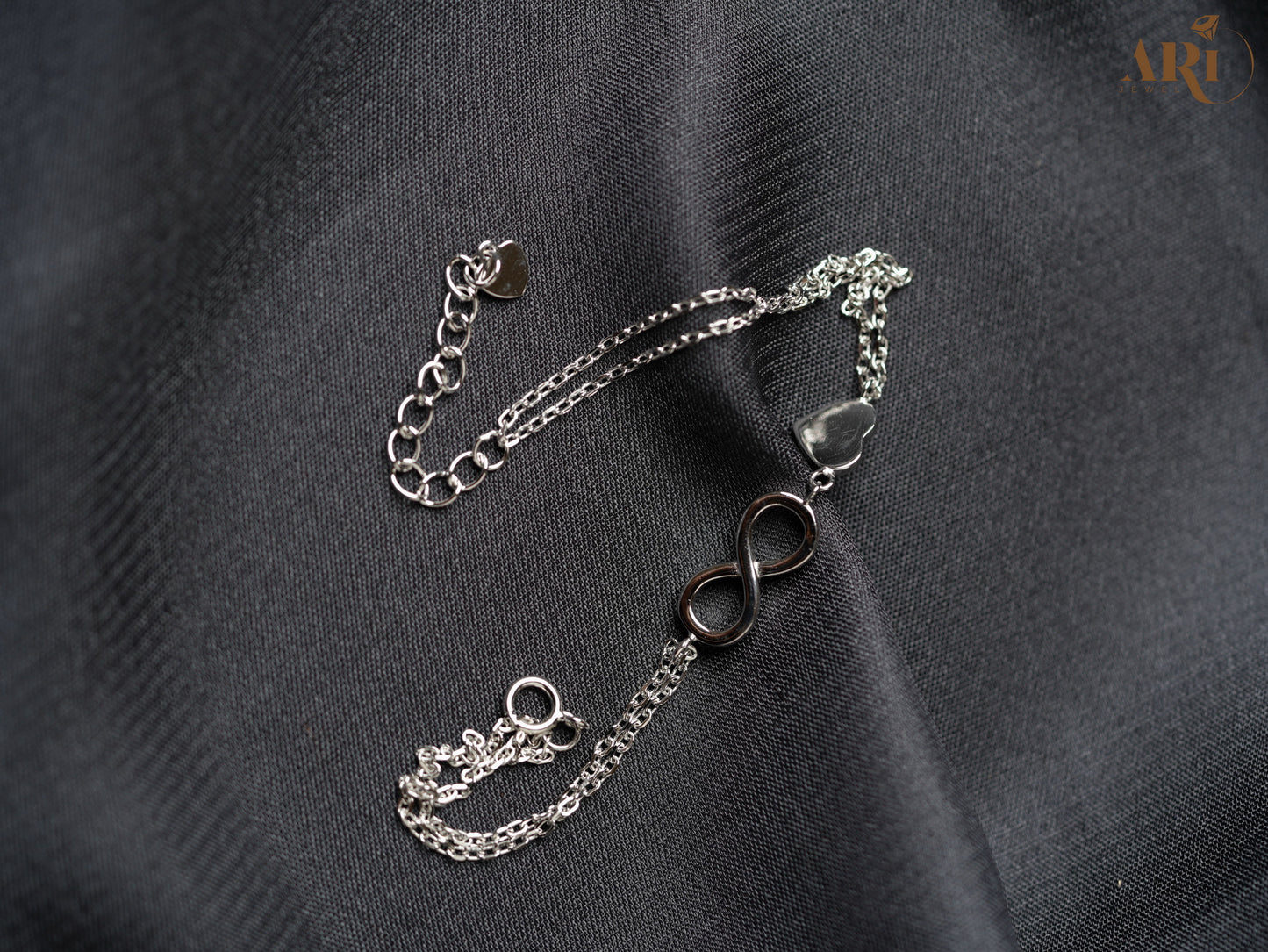 Infinty Heart Silver Bracelet (DI20.6)