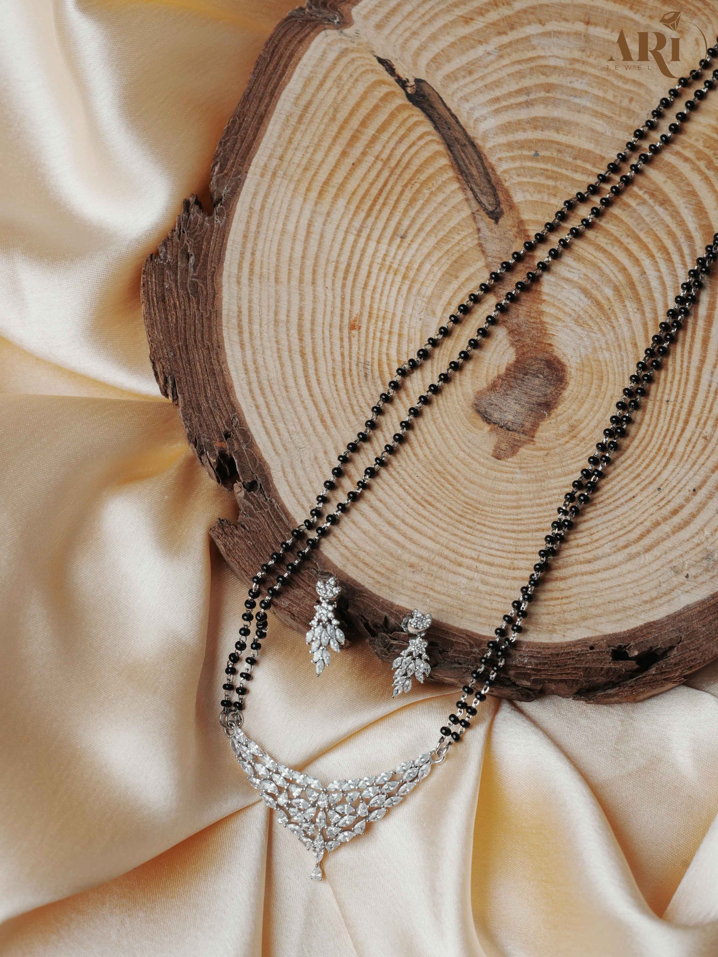 Hanging Diamond Mangalsutra