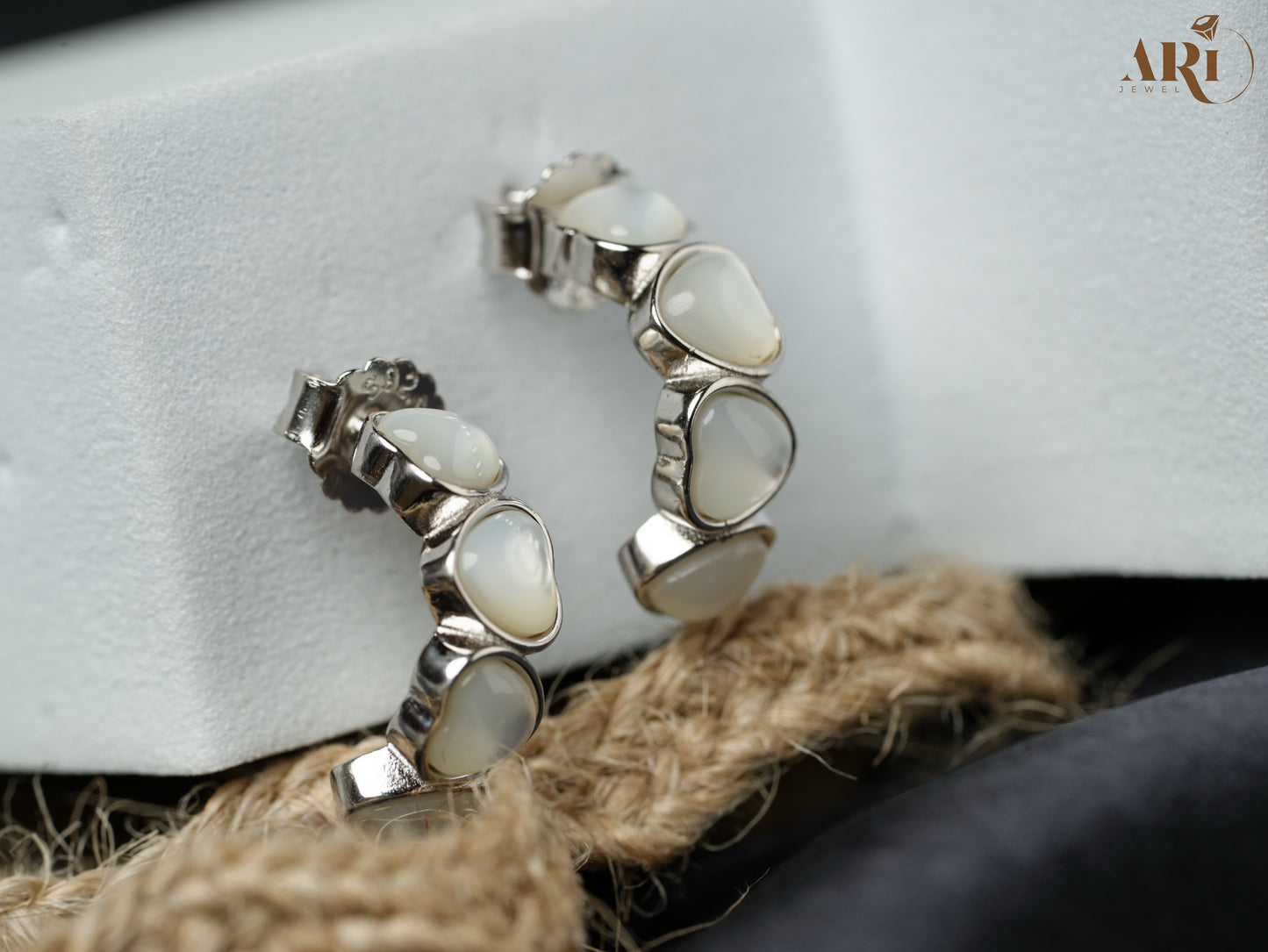 Mother Of Pearl J Tops (Di28.8)