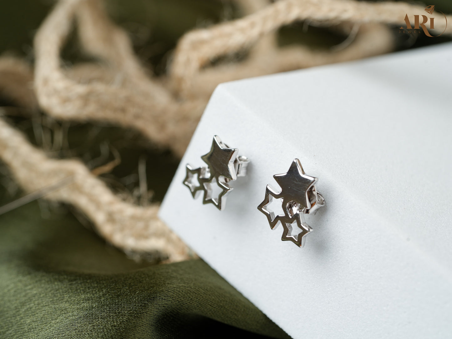 Triple Star Tops (Di10.8)