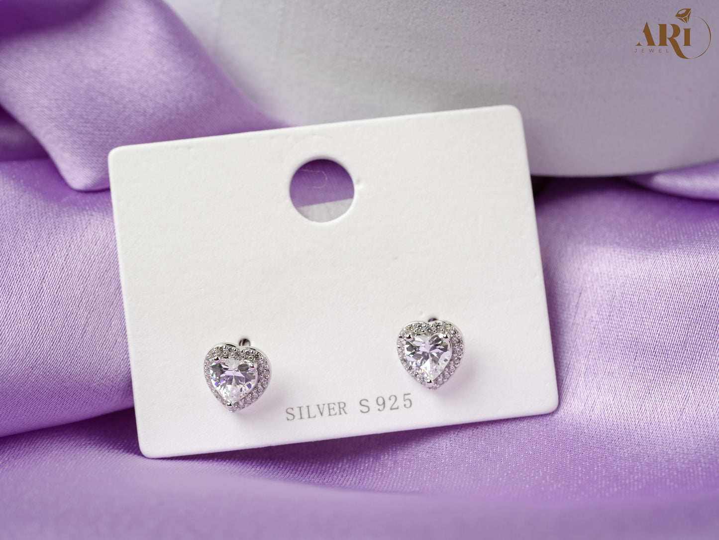 Solitaire Heart Tops (Di12)