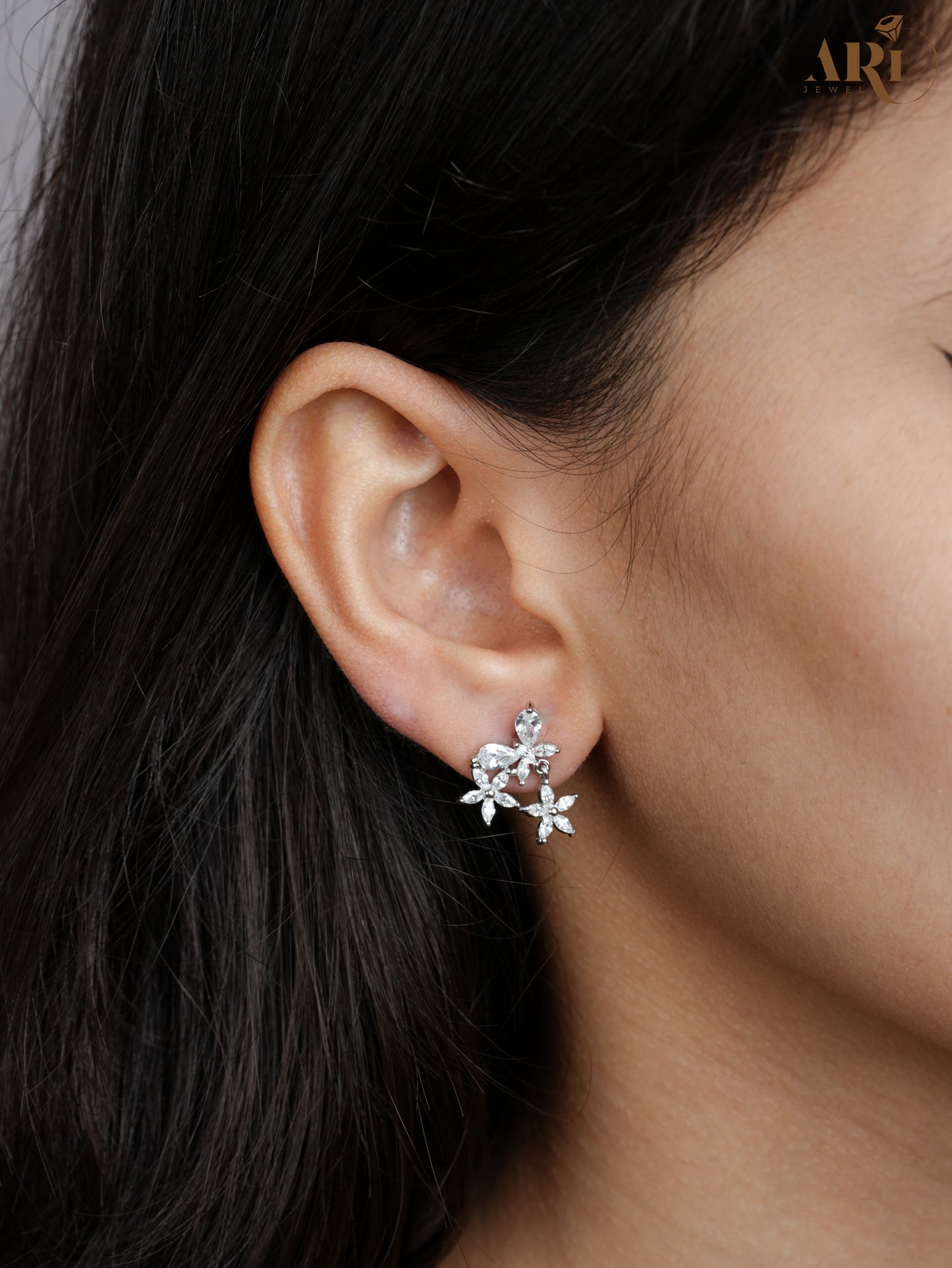 Diamond Butterfly Tops (Di24.8)