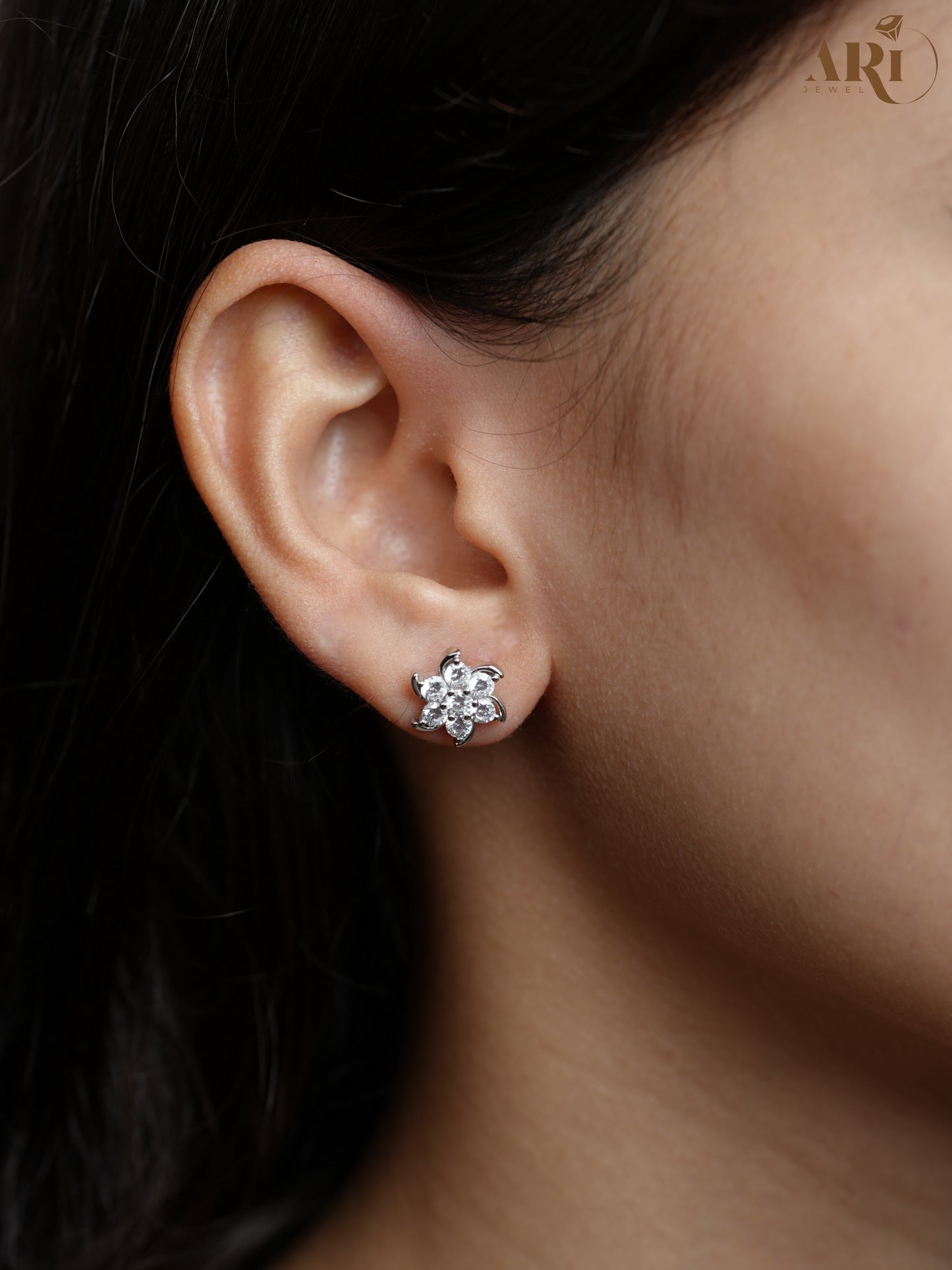 Seven Stone Flower Tops (Di21.6)