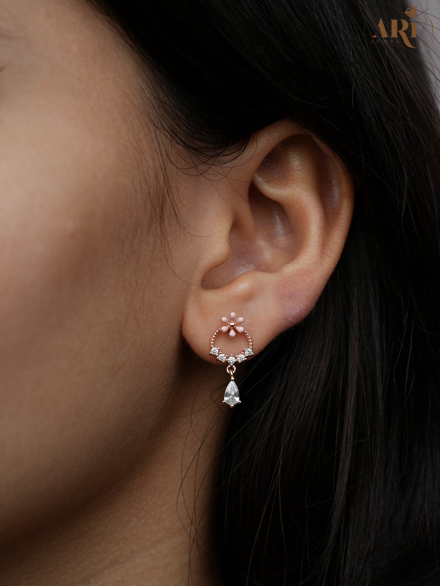 Hanging Drop rose gold Diamond Tops (Di13.6)