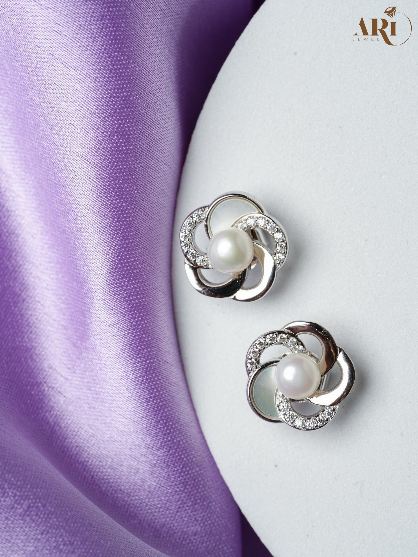 Mother Of Pearl Tops (Di21.6)