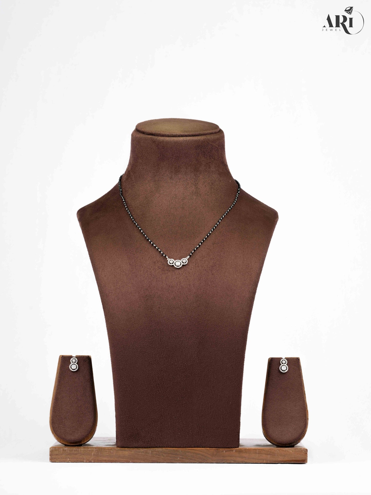 Dot Style Pandel Mangalsutra