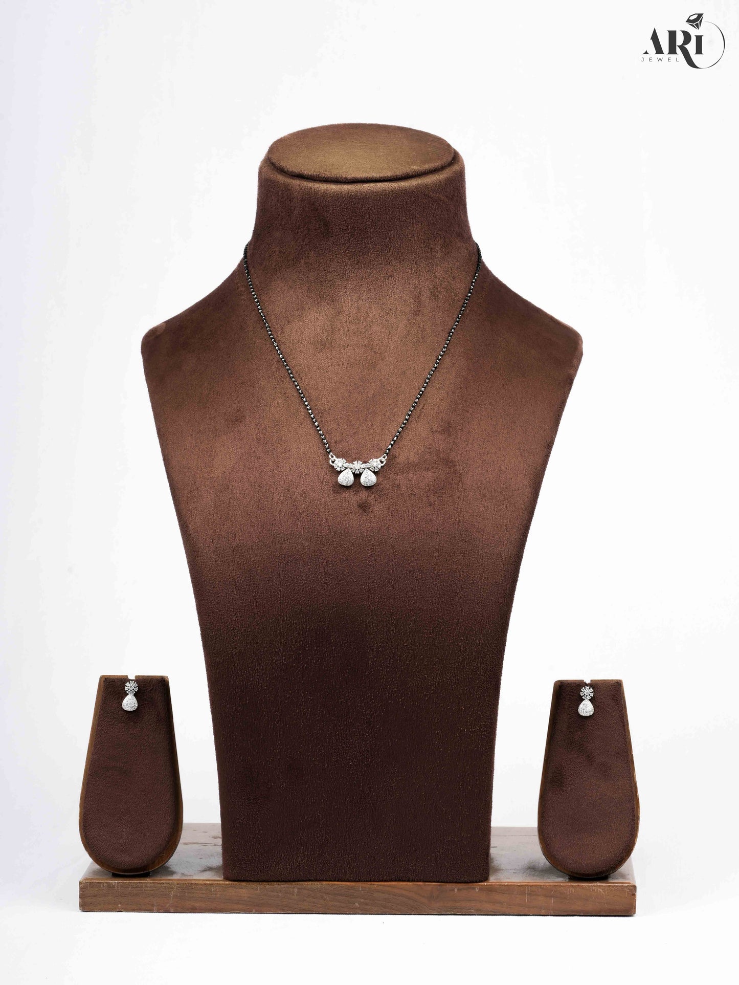 Vati Style Diamond Mangalutra