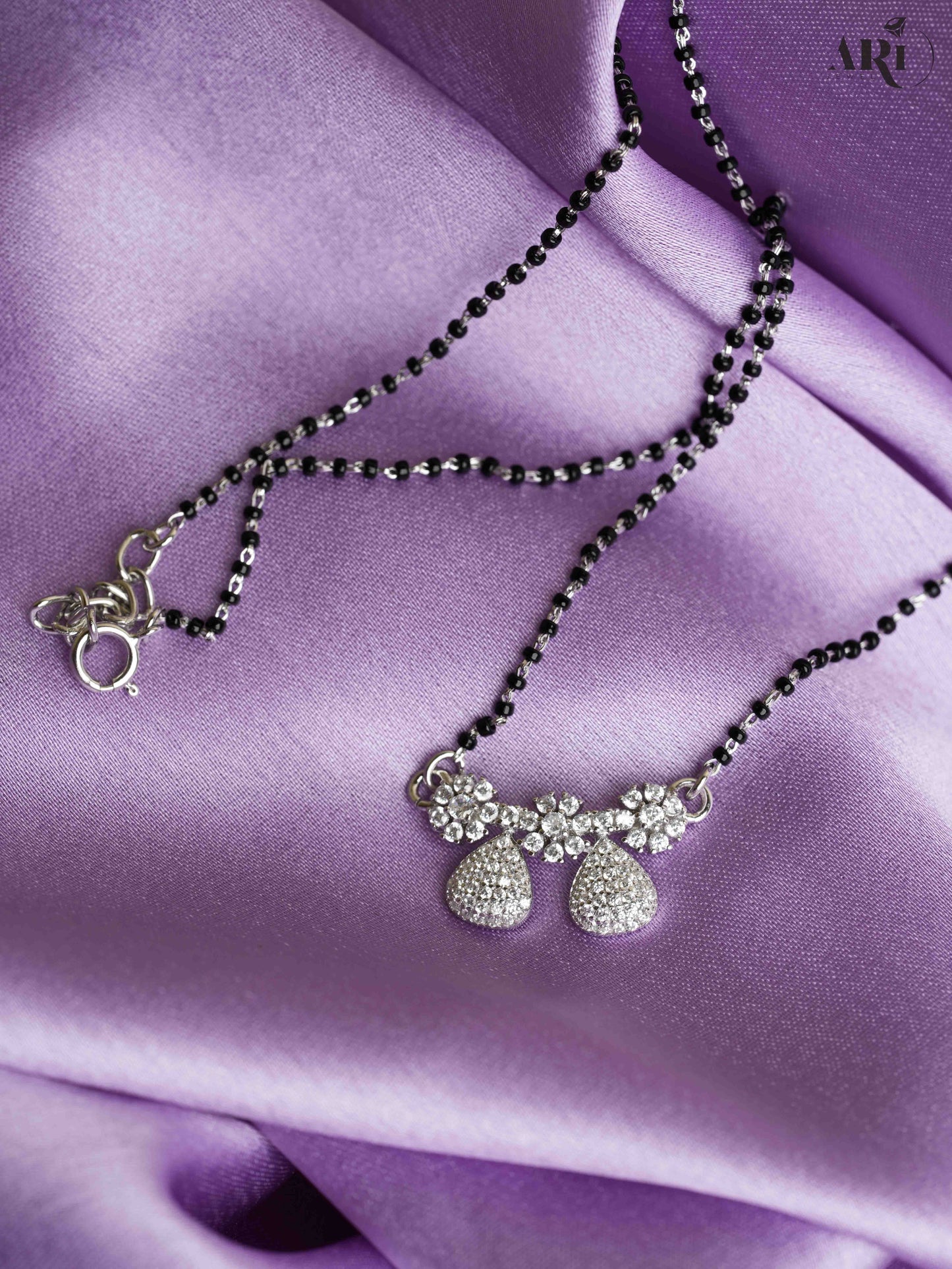 Vati Style Diamond Mangalutra