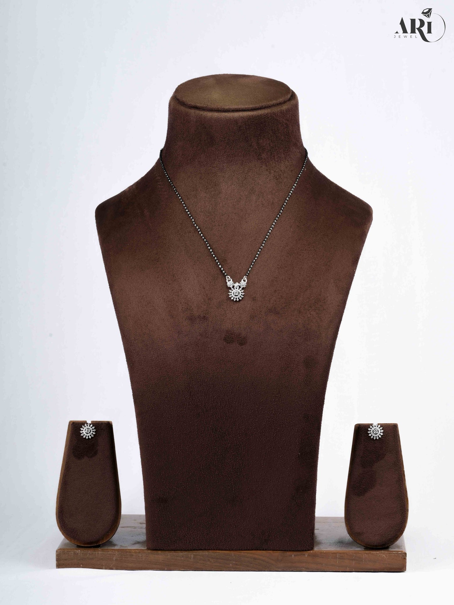 Sun Diamond Mangalsutra