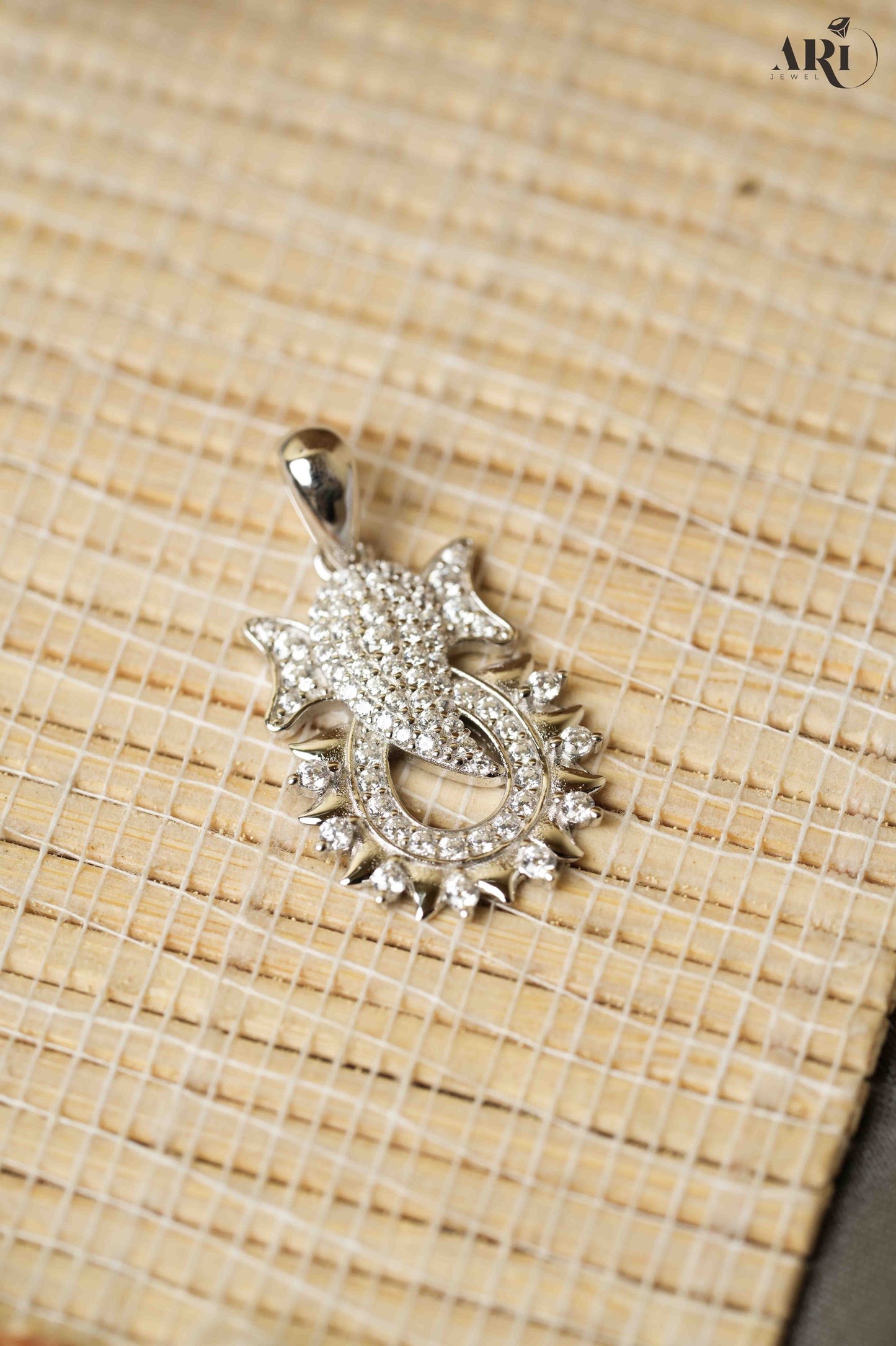 Ganesh Face Diamond Pendant