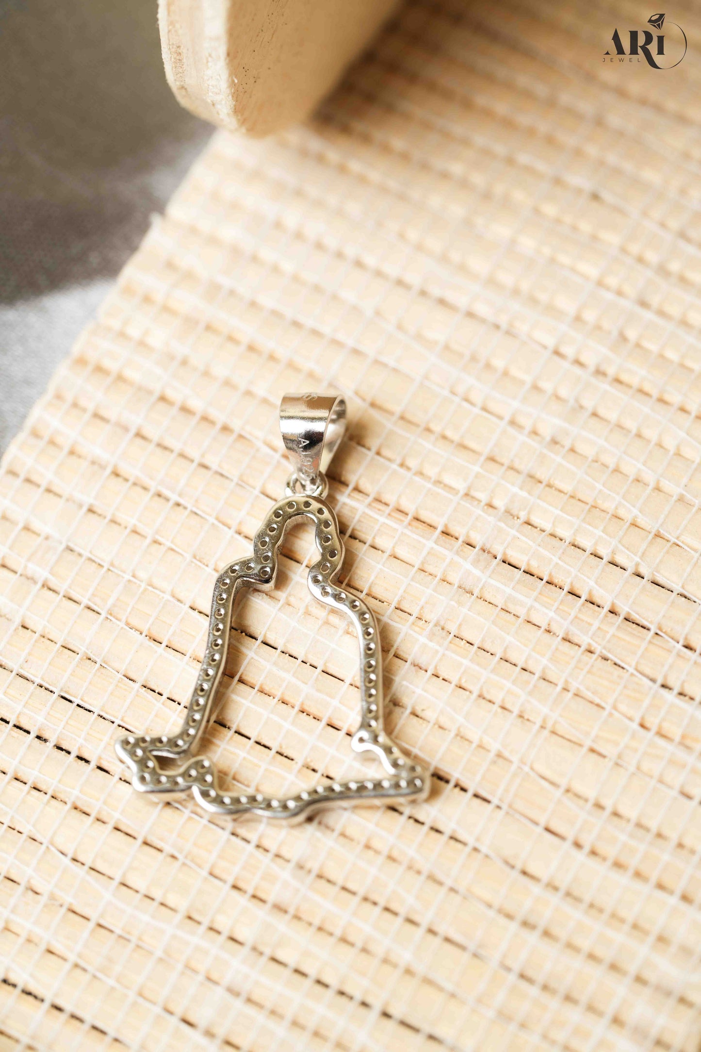 Swami Narayan Diamond Pendant