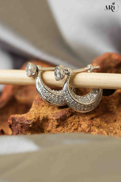 Unisex White Single Stone Bali