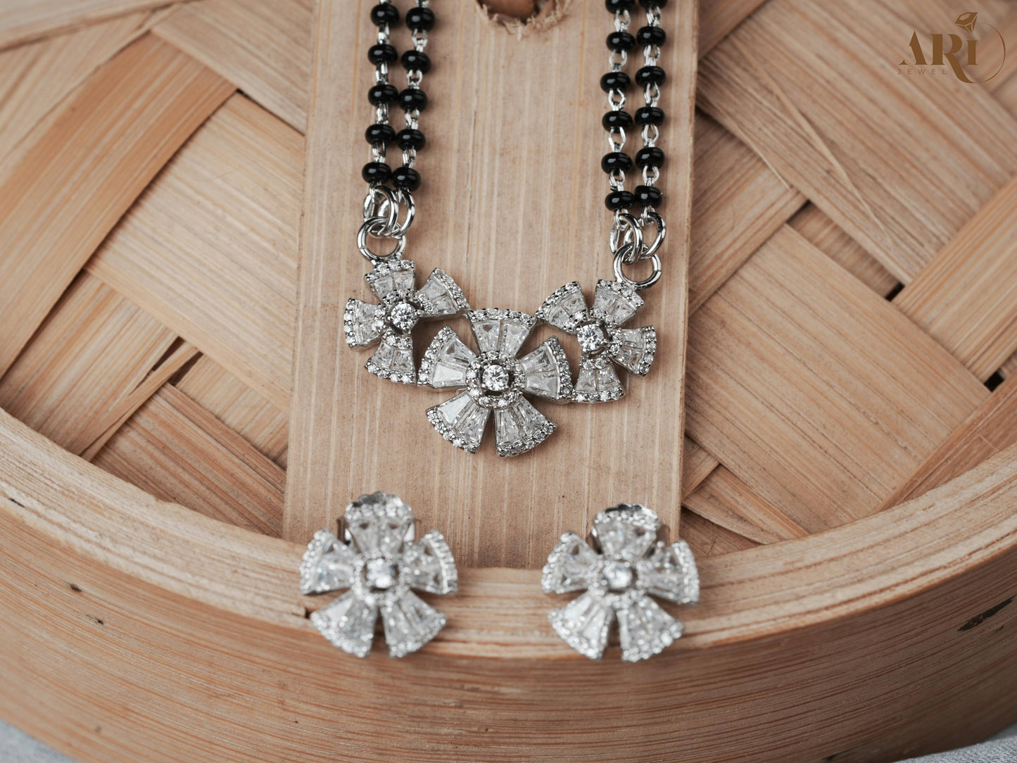 Trio Flower Mangalsutra