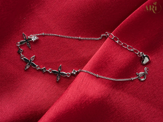 Pearl Flower Bracelet (DI22.4)
