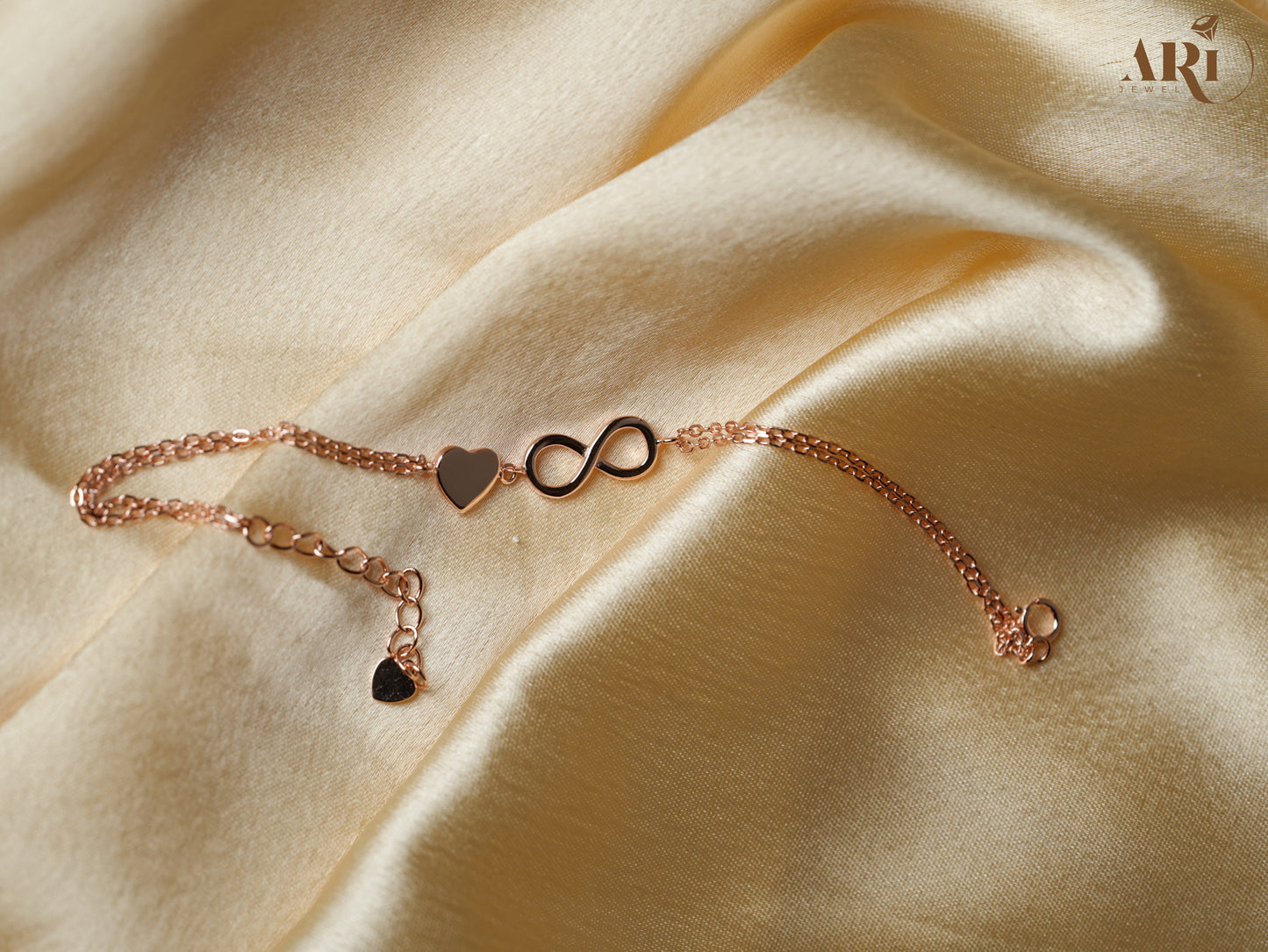 Infinity Heart Rose Gold Bracelet (DI20.4)