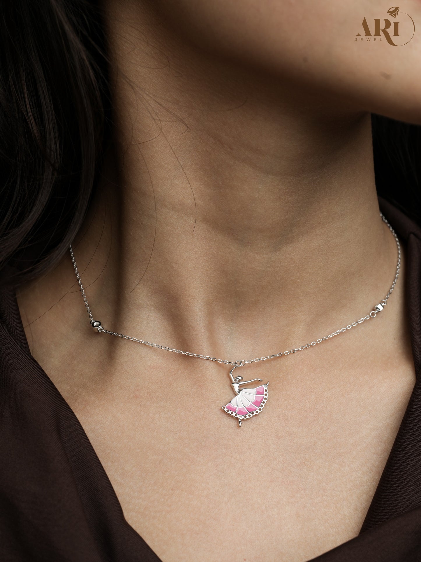 Silver Dancing Girl Chain Pendant (DI24)