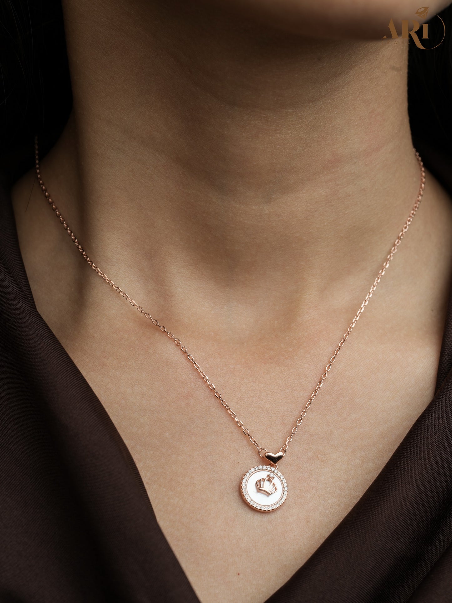 Pearl Queen Rosegold Chain Pendant (DI26.8)