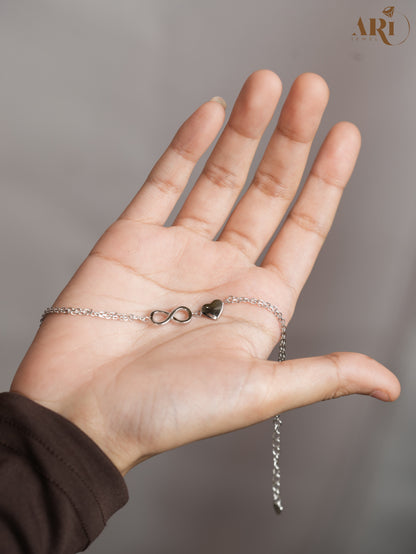 Infinty Heart Silver Bracelet (DI20.6)