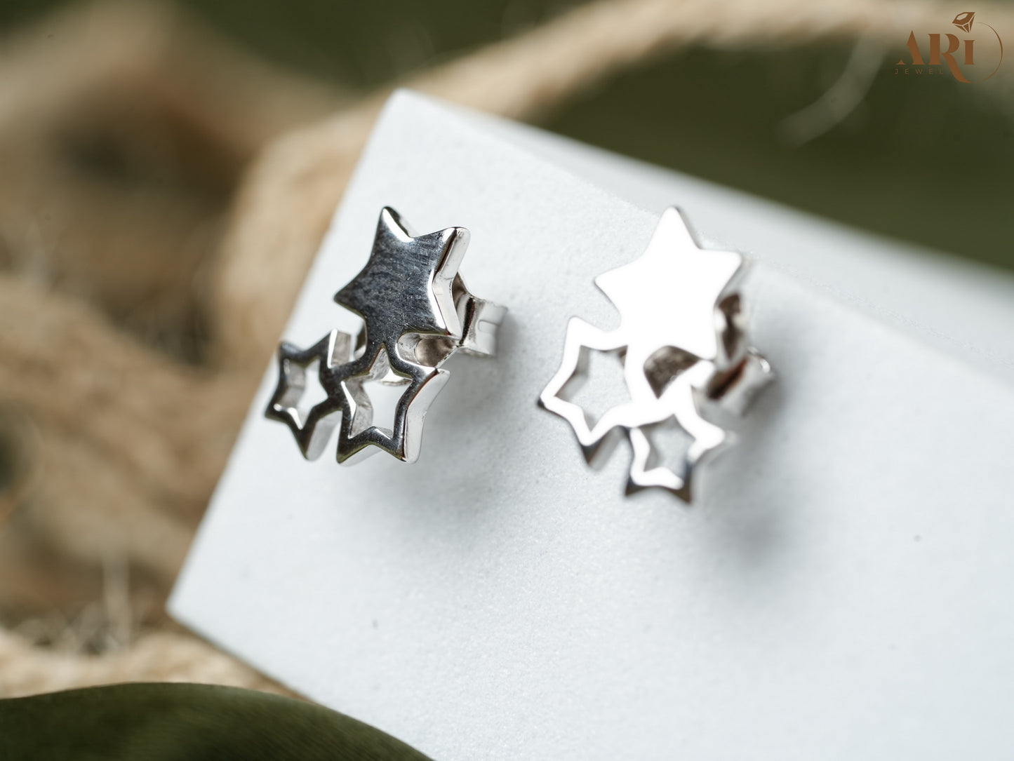 Triple Star Tops (Di10.8)