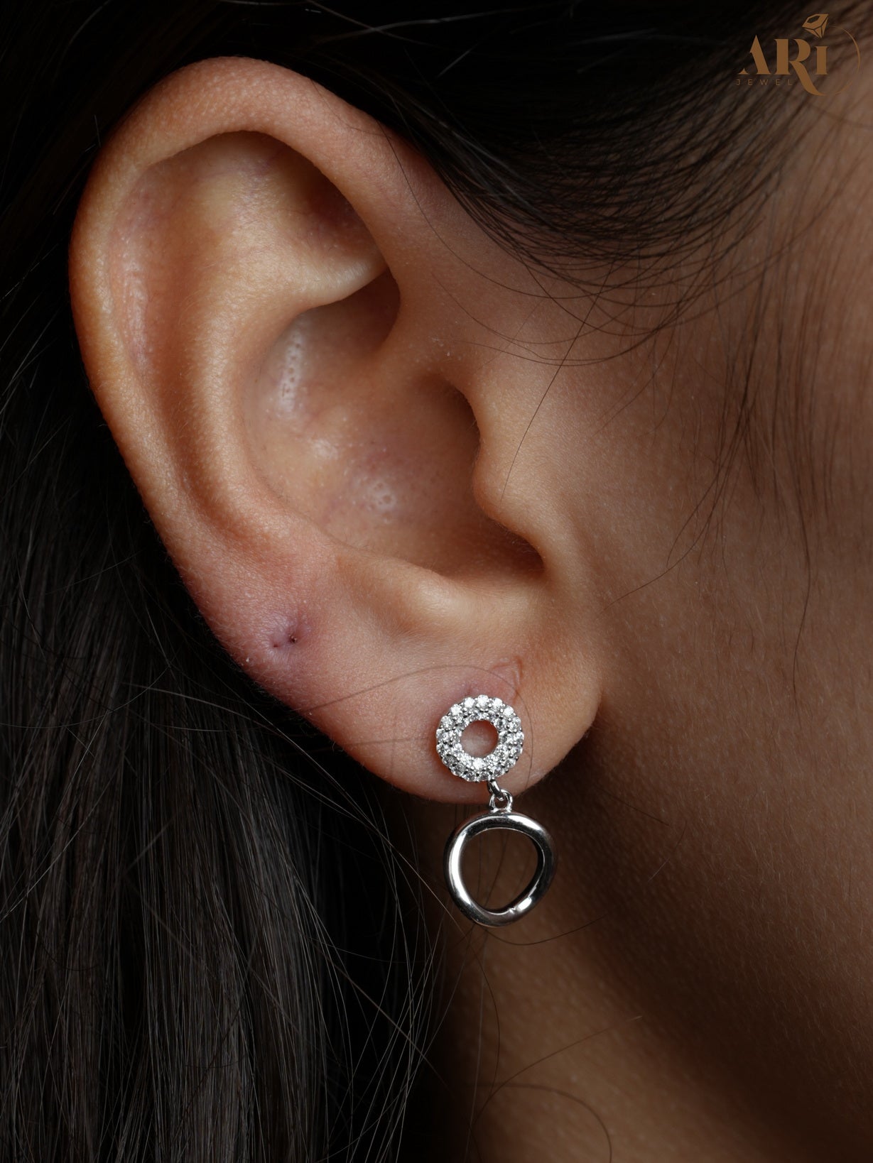 Double Round Hanging Tops (Di16.8)
