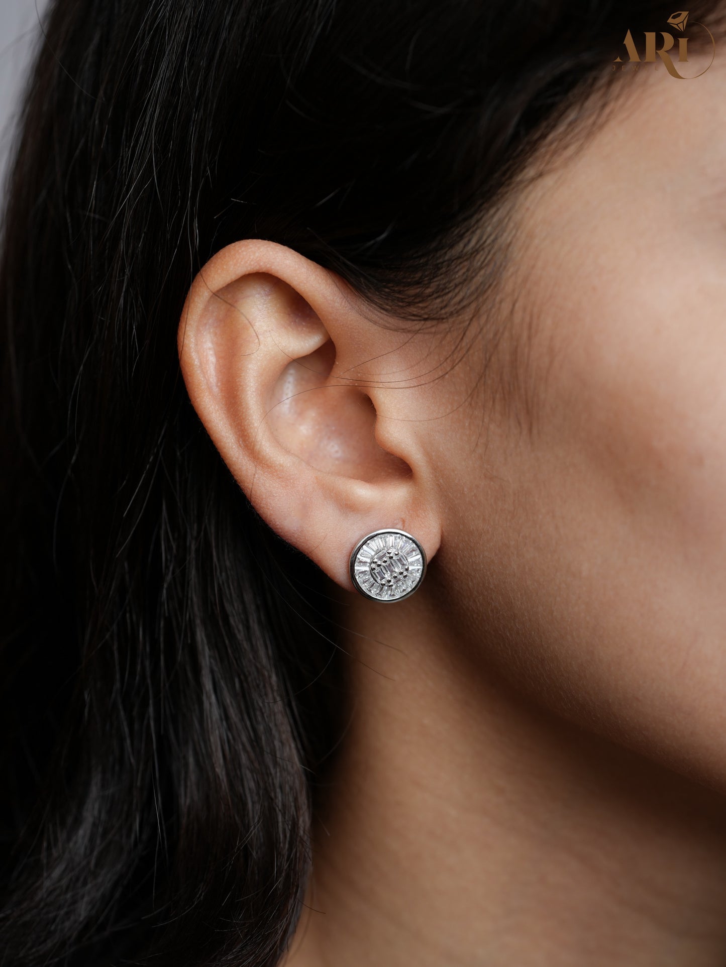 Round Diamond Chakri Tops (Di22)