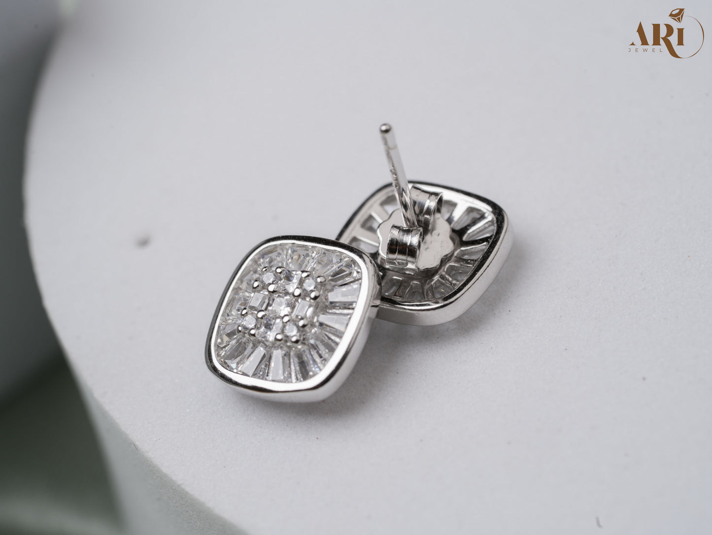 Square Diamond Chakri Tops (Di20.8)