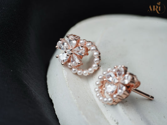 Flower Diamond Rose gold Earing (Di12.6)
