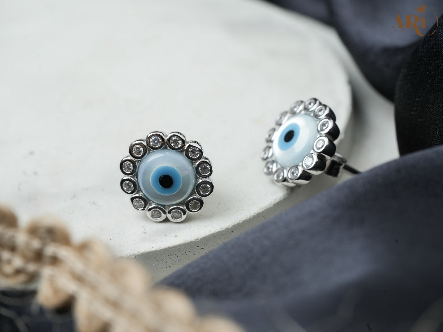 Evil Eye Tops (Di20)
