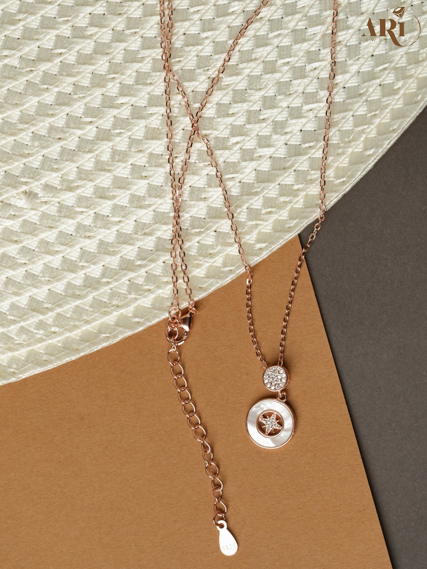 Pearl Star Rosegold Chain Pendant(DI24.8)