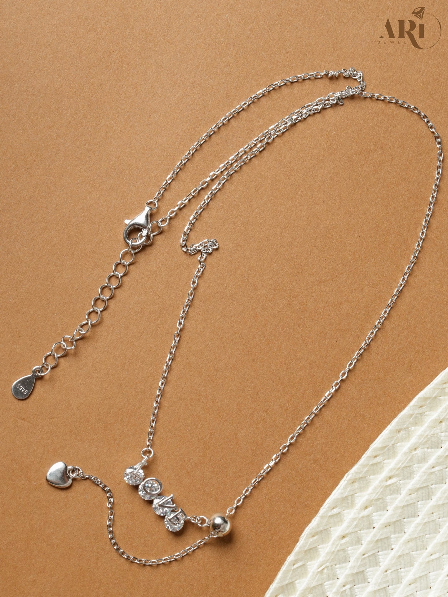 Love Daimond Chain Pendant (DI26)